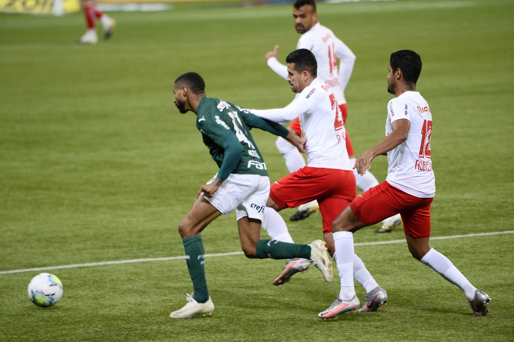 Palmeiras consegue absolver Wesley de punição por briga contra o