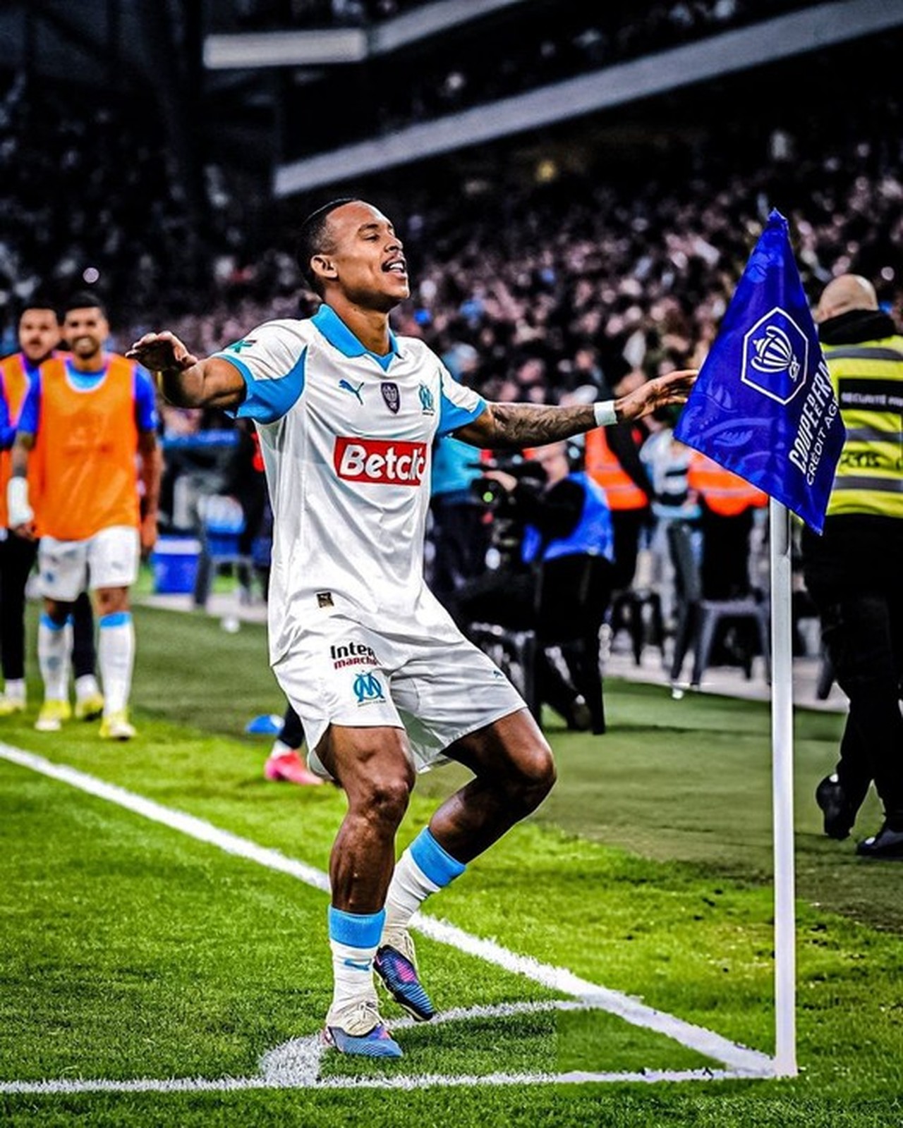 Leeds e Aston Villa querem Igor Paixão e brasileiro pode ...