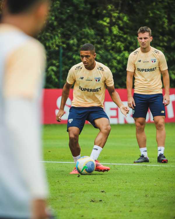 São Paulo deve renovar contrato de Henrique Carmo na próxima semana