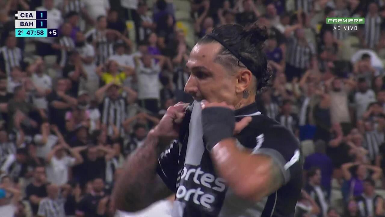 Condé vê empate com otimismo e destaca sentimento do torcedor