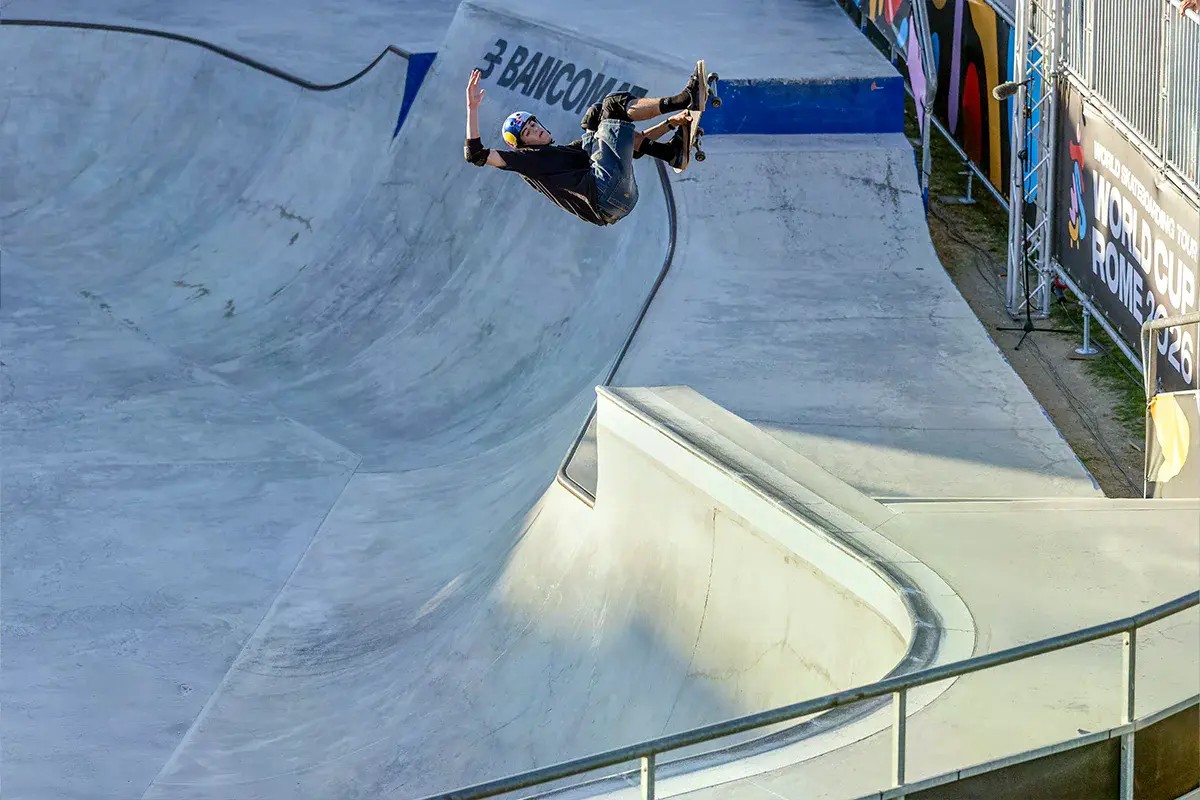 Gui Khury, Luigi Cini e Raicca avançam à final da Copa do Mundo de skate park
