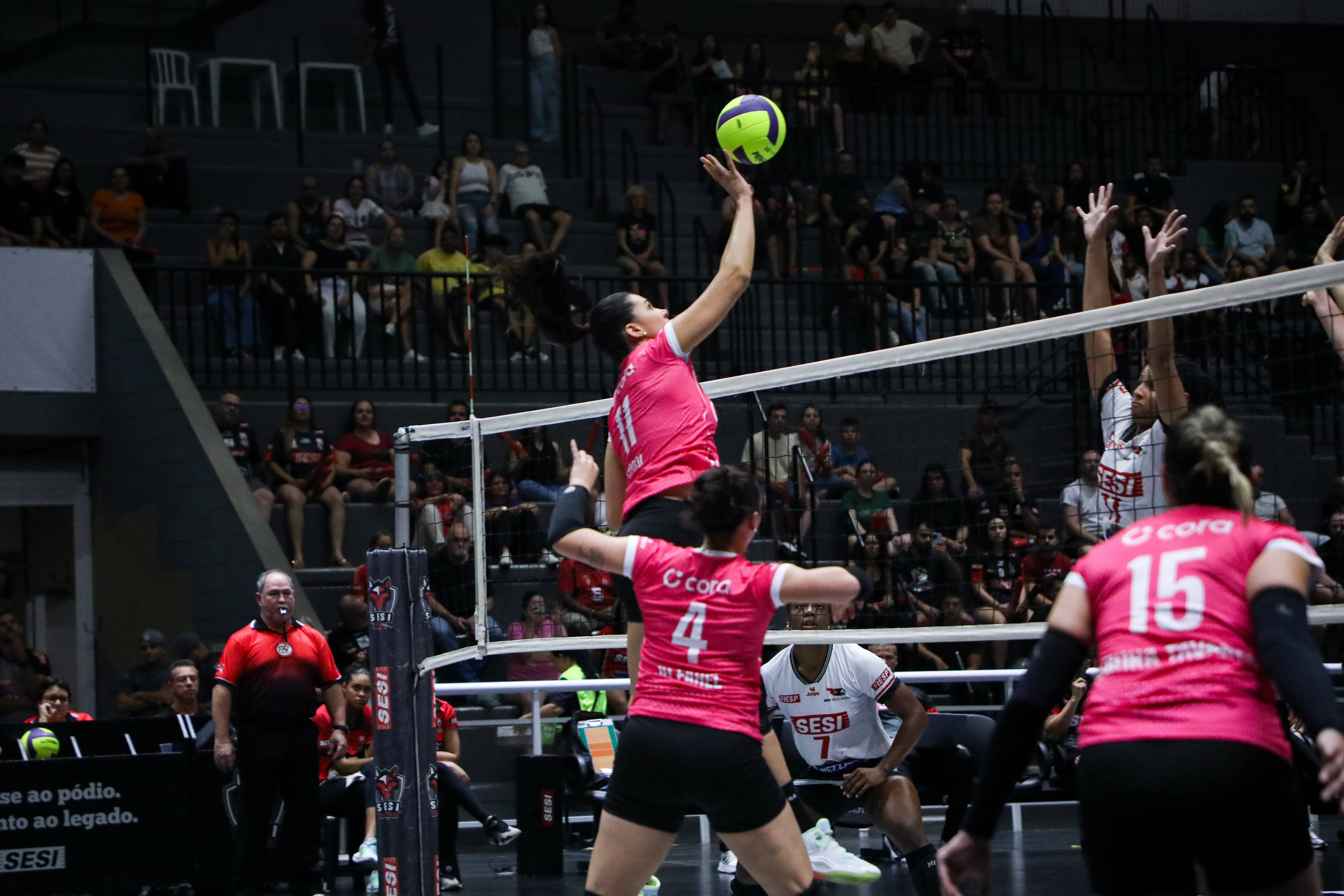 Paulista de vôlei feminino: veja dias e horários das semifinais