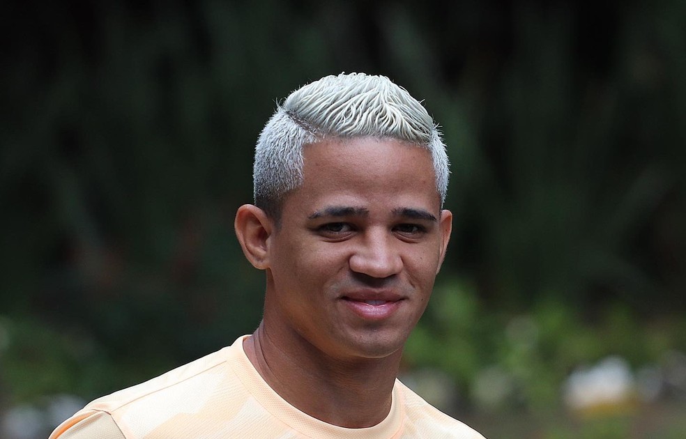Erick, novo atacante do São Paulo, está à disposição da comissão técnica — Foto: São Paulo FC