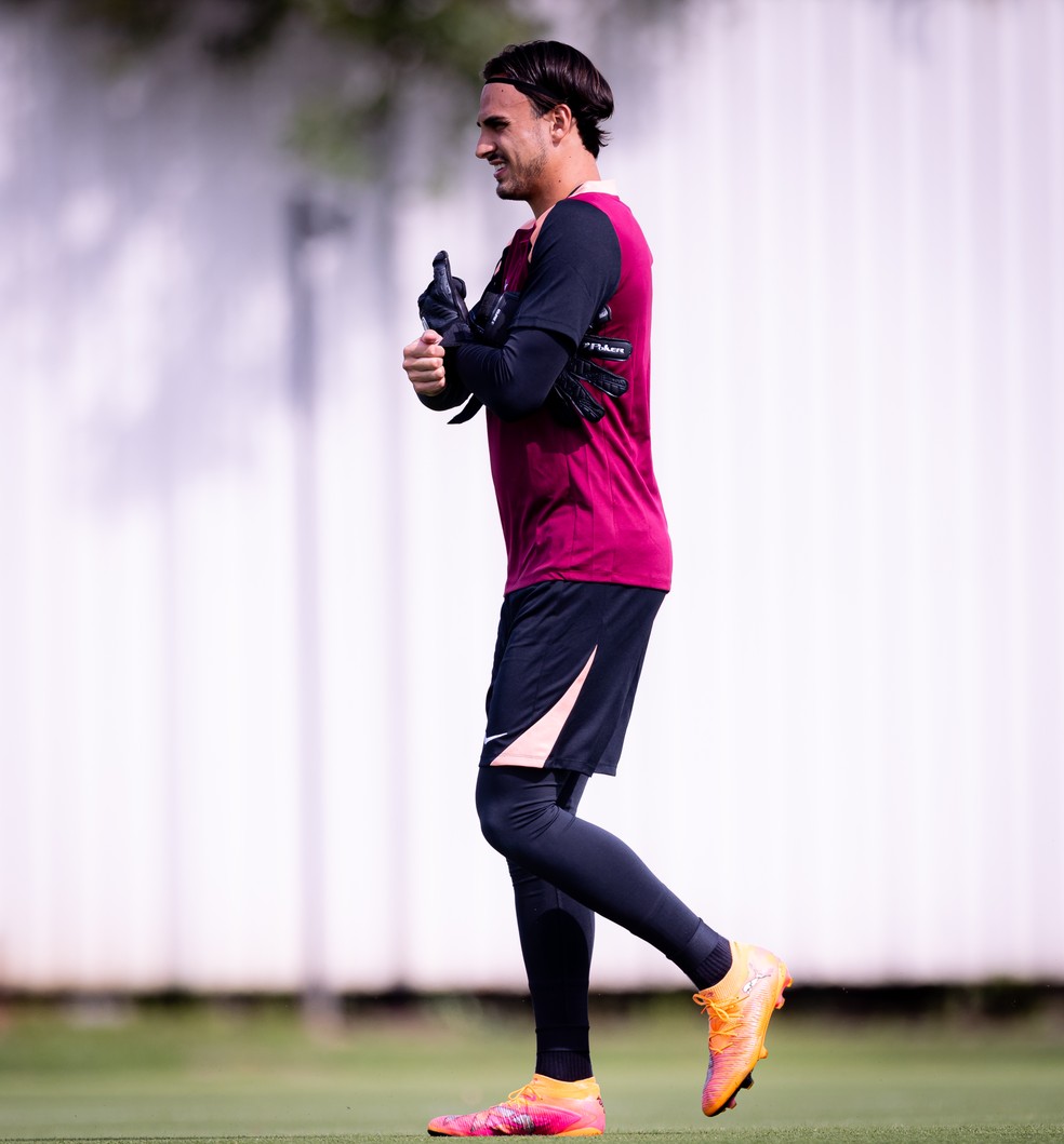 Matheus Donelli, goleiro do Corinthians — jogadores emprestados pelo Corinthians