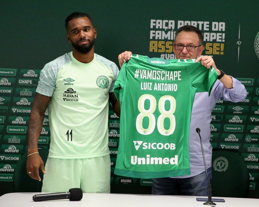 Luiz Antonio com a camisa 88 na Chapecoense — Foto: Sirli Freitas/Chapecoense