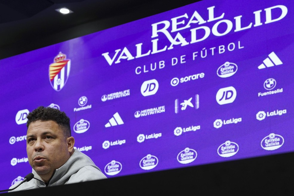 Ronaldo nega venda do Valladolid: Sem baixar a cabeça e desistir