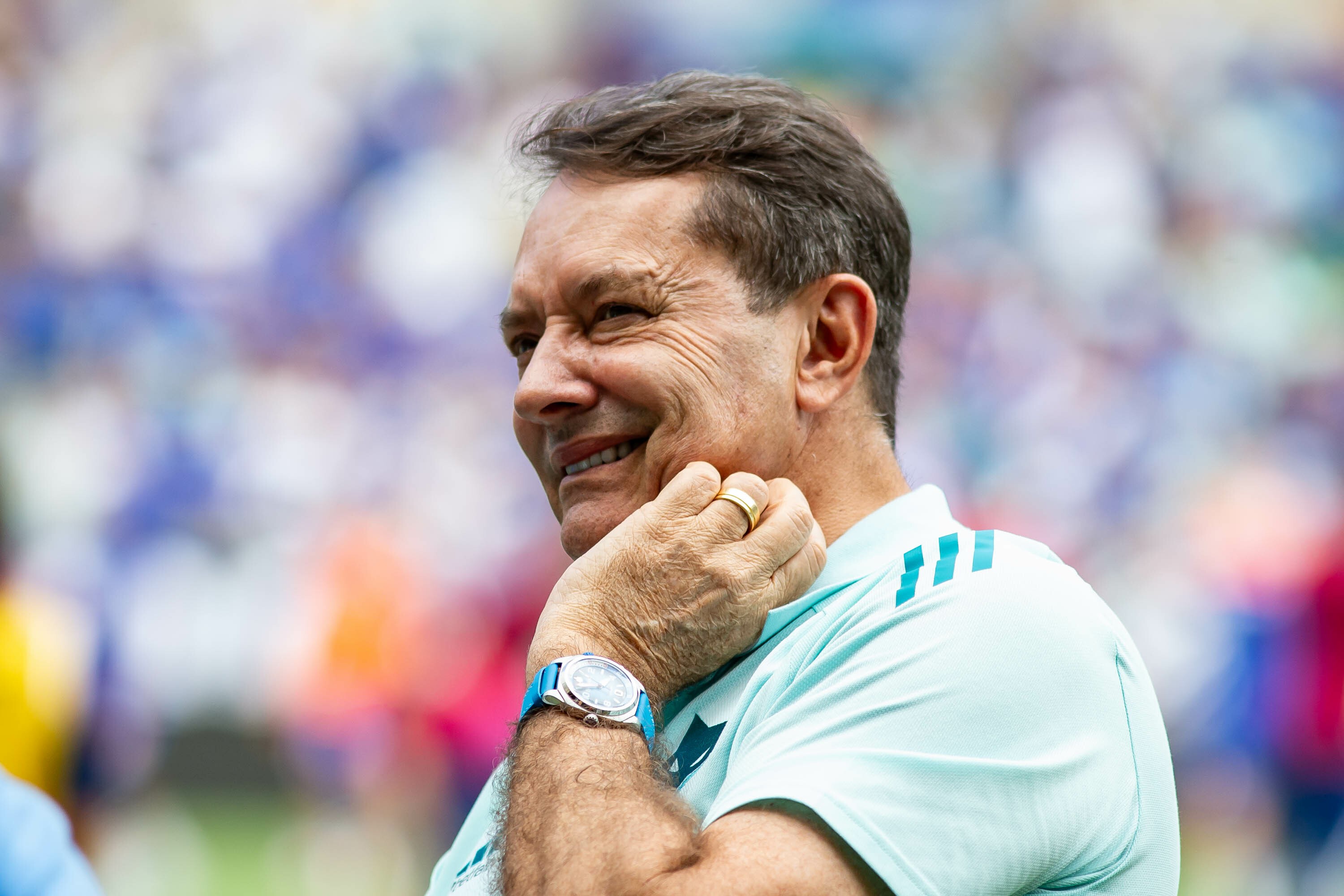 Cruzeiro cobra elenco em reapresentação; Matheus Pereira participa de treino.