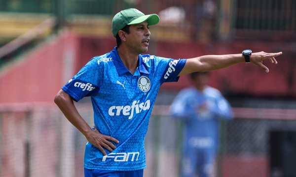 Palmeiras demite Gustavo Almeida do comando técnico do sub-17