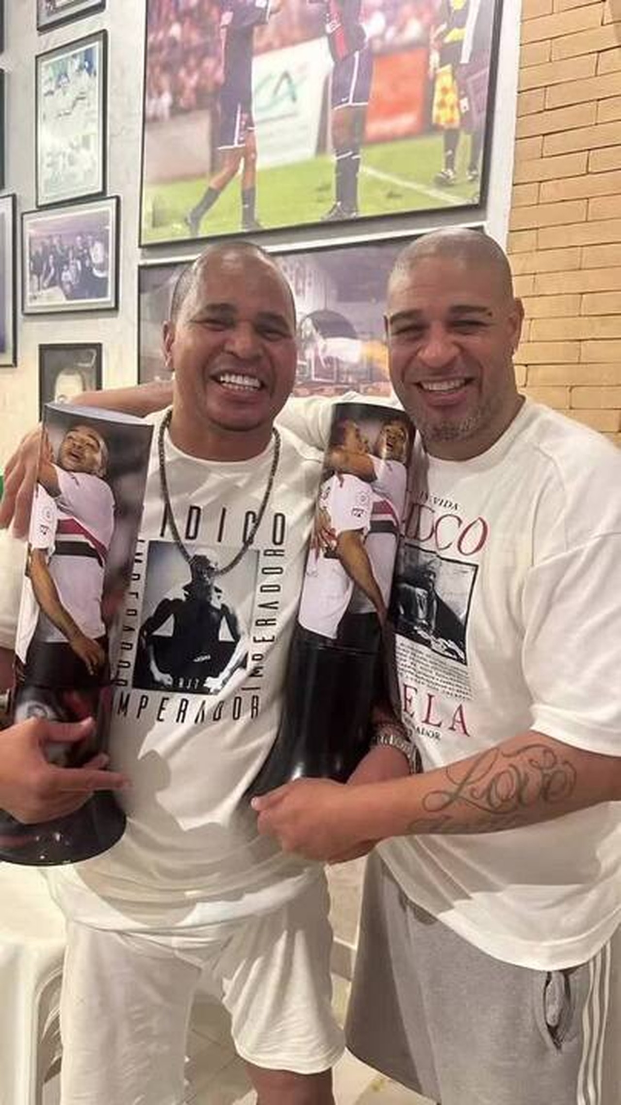 Chulapa brinca nas redes sociais e pede para entrar no BBB com Adriano ...