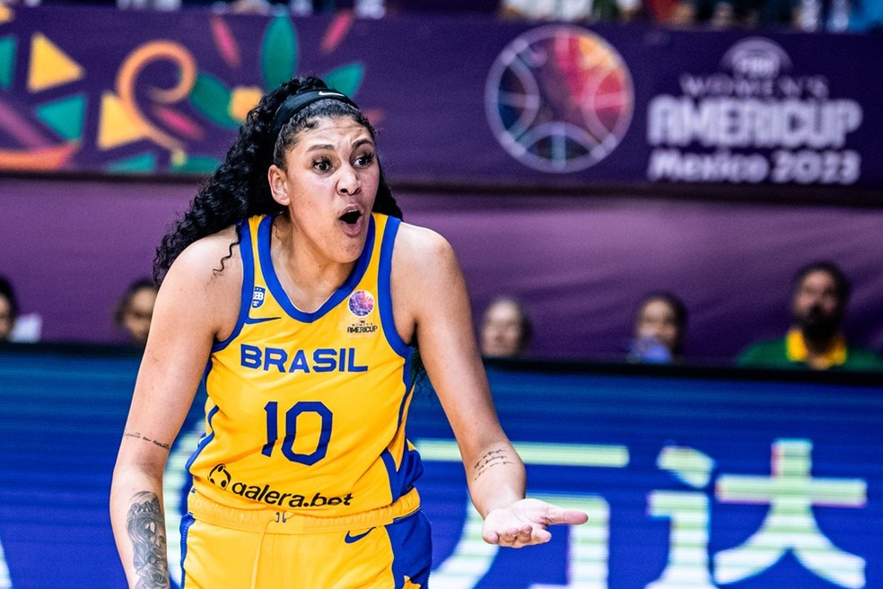 Kamilla, a destaque da decisão — Foto: Divulgação/FIBA