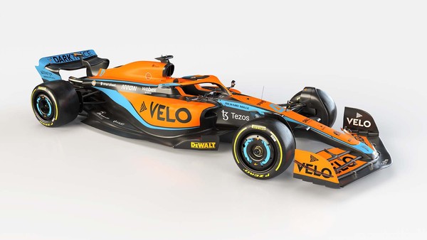McLaren apresenta carro da F1 2022 e inova com calotas em neon | Ge