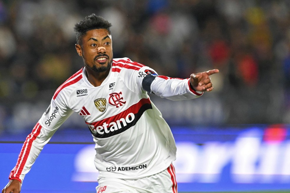 Independiente Del Valle x Flamengo gol Bruno Henrique � Foto: RODRIGO BUENDIA / AFP