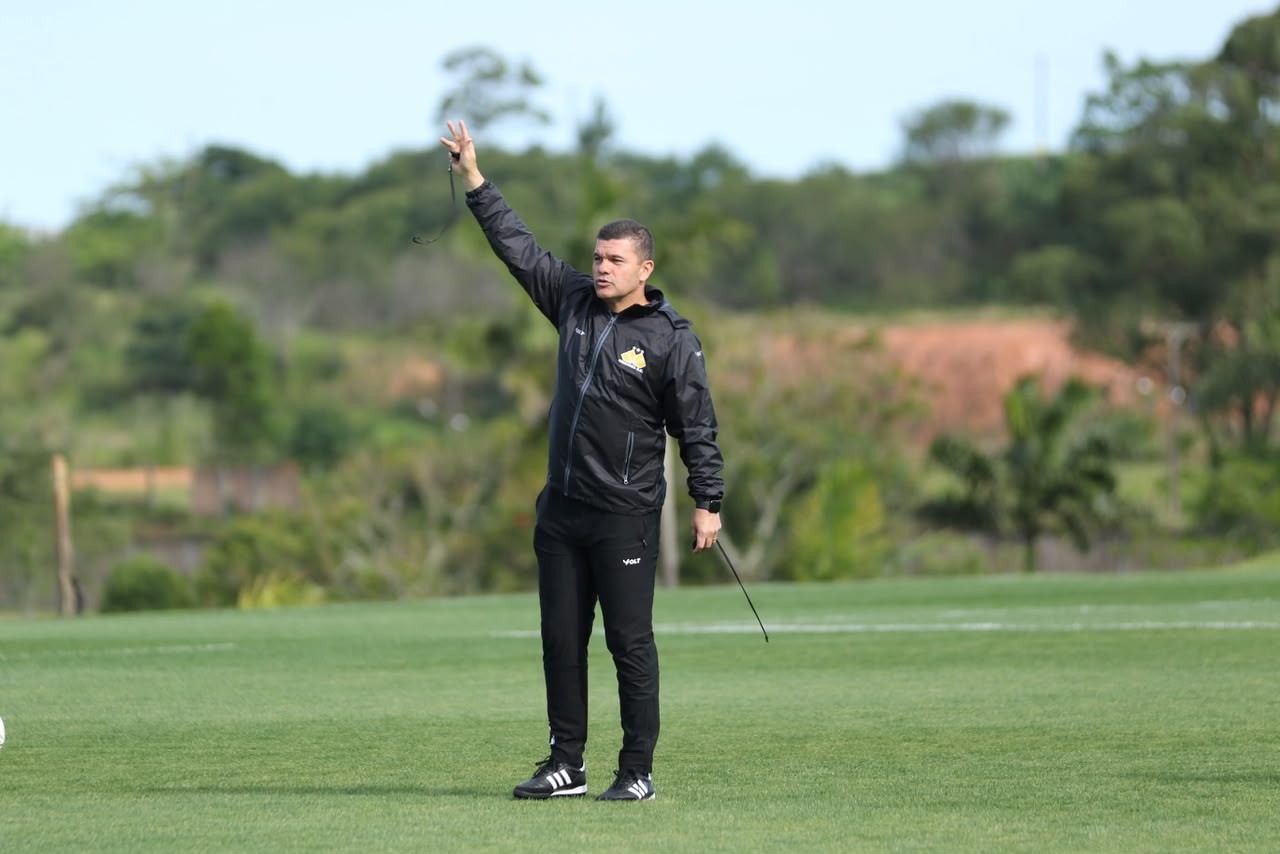 Criciúma x Ponte Preta: Umberto Louzer deve mexer no ataque