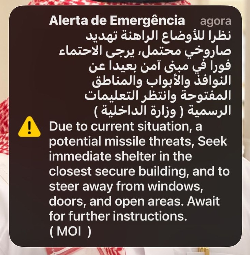 Élton Arábia recebe alerta de emergência de clube em Dubai — Foto: Arquivo Pessoal