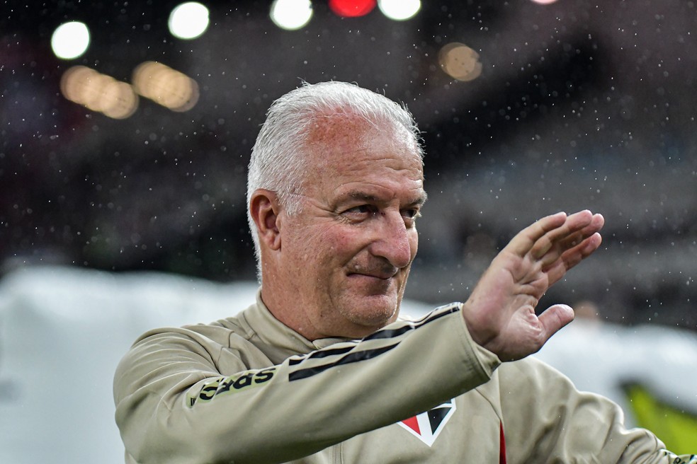 Dorival Júnior em Flamengo x São Paulo — Foto: Thiago Ribeiro/AGIF