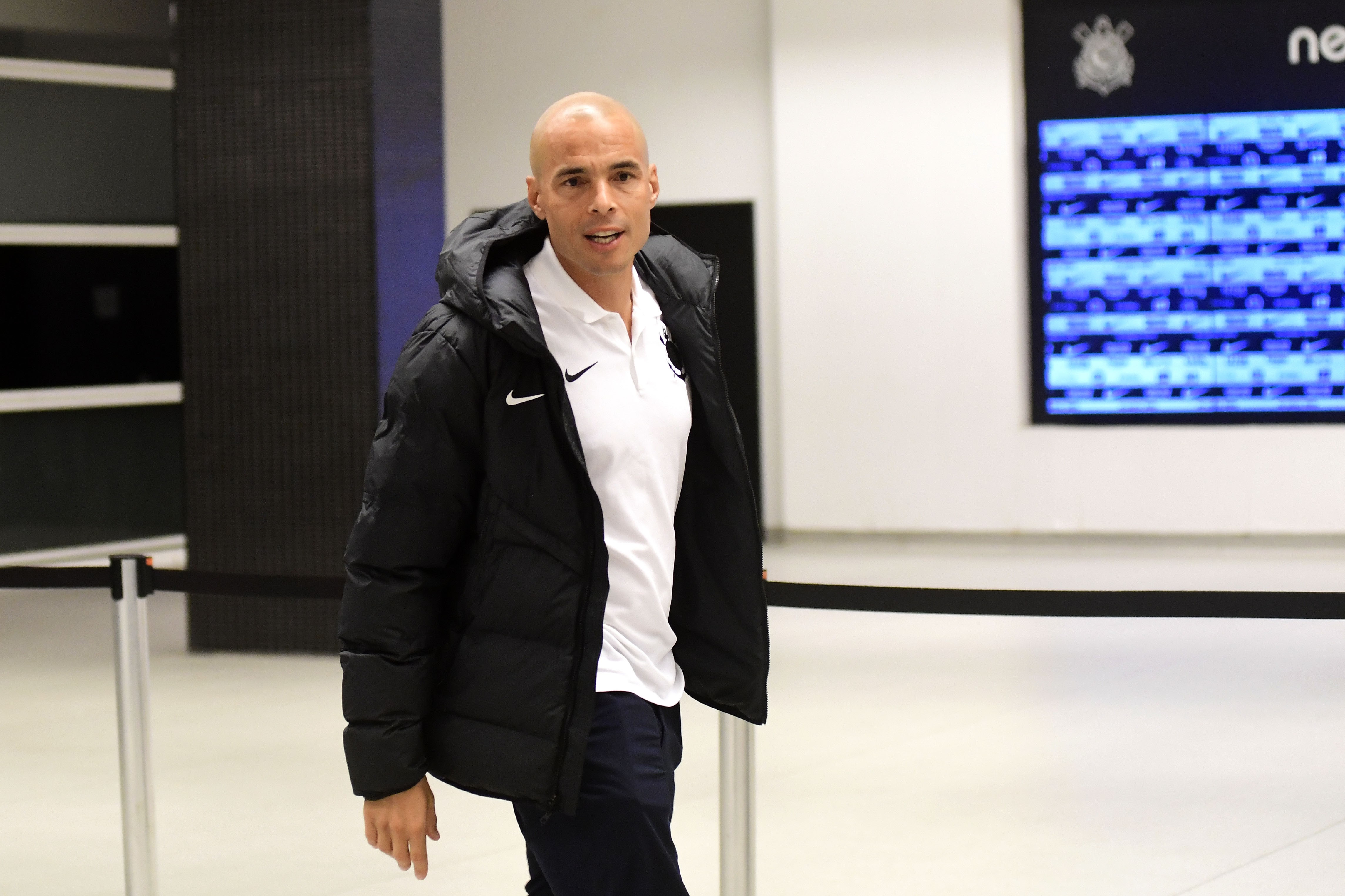 Júlio César deve assumir comando do futebol do Corinthians com saída de Marcelo Paz