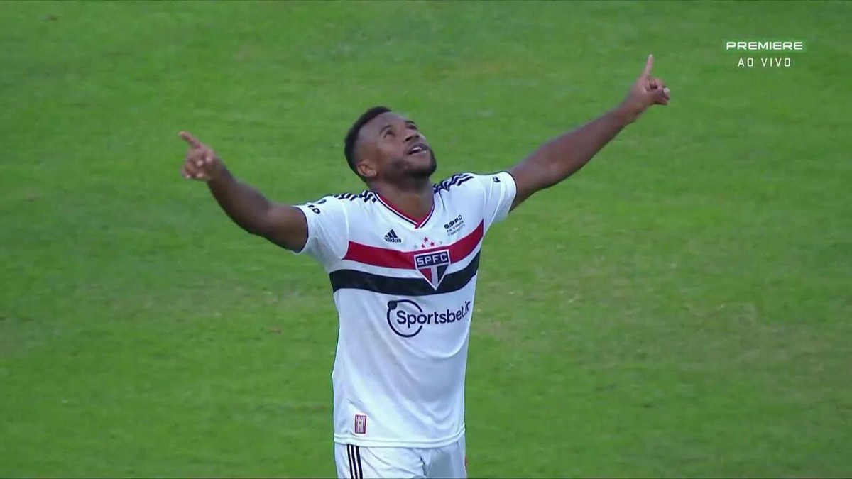 São Paulo erra mais da metade de suas finalizações no Campeonato