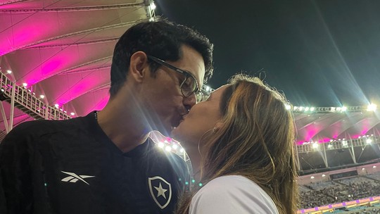 Bodassite de aposta esportiva onlineFogo: casal que se conheceusite de aposta esportiva onlinejogo do Bota há 25 anos vai ao Maracanã pela 1ª vez