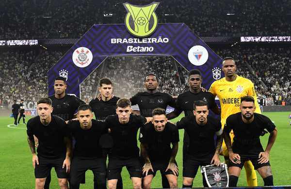 Destaque para Atuação do Goleiro João Ricardo no Jogo do Corinthians.