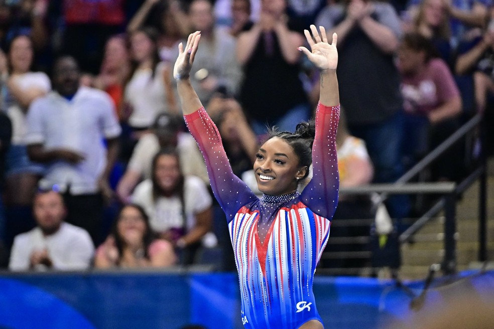 Simone Biles em ação na seletiva olímpica dos EUA — Foto: Divulgação/US Gymnastics