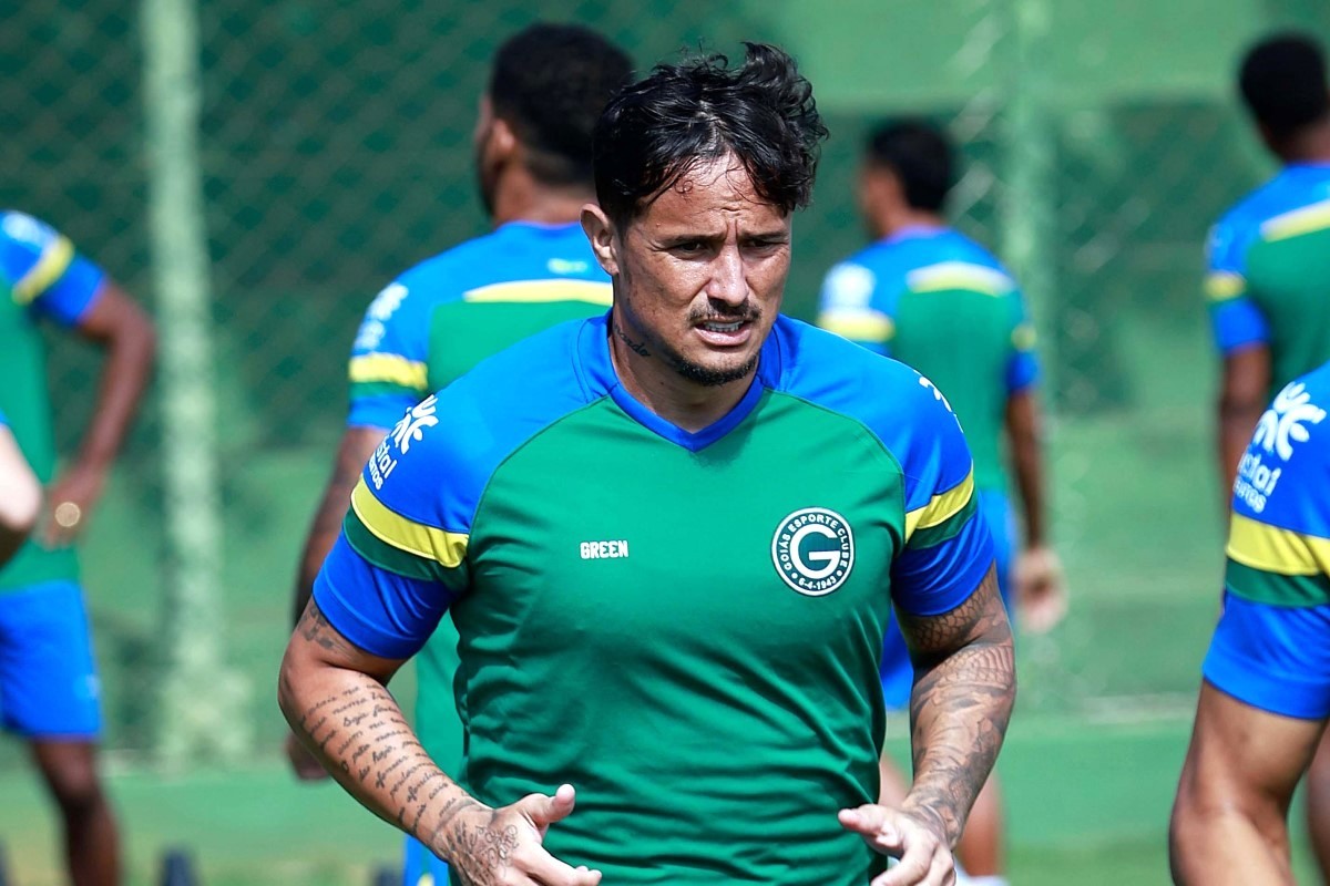 Cuiabá encaminha contratação do atacante Edu, ex-Cruzeiro, Coritiba e Goiás.