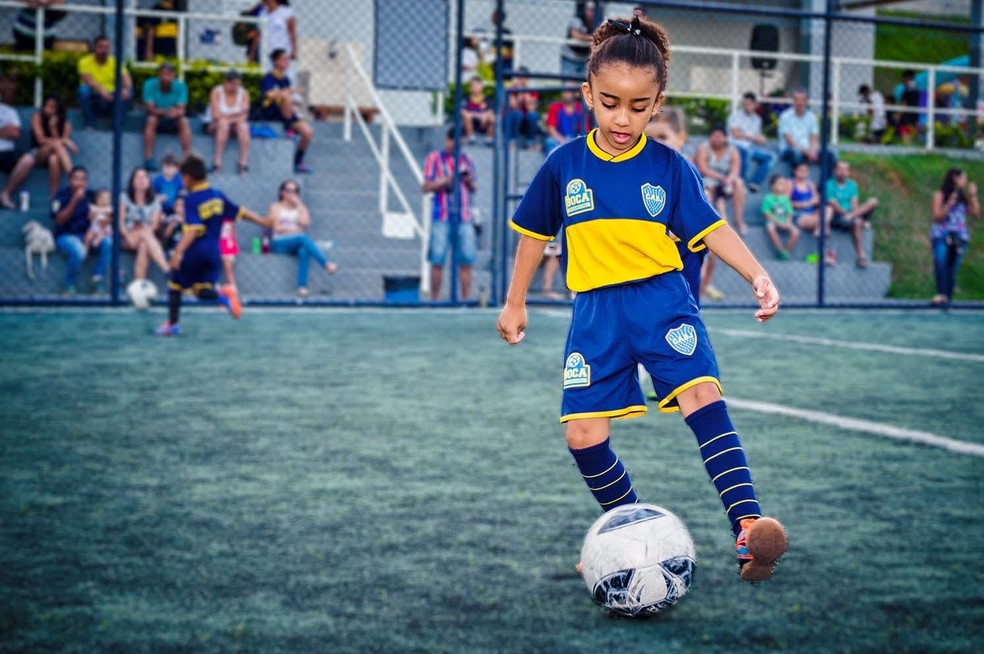 Aos quatro anos, Elohá começou a treinar na escolinha do Boca Juniors em Itupeva — Foto: Arquivo pessoal