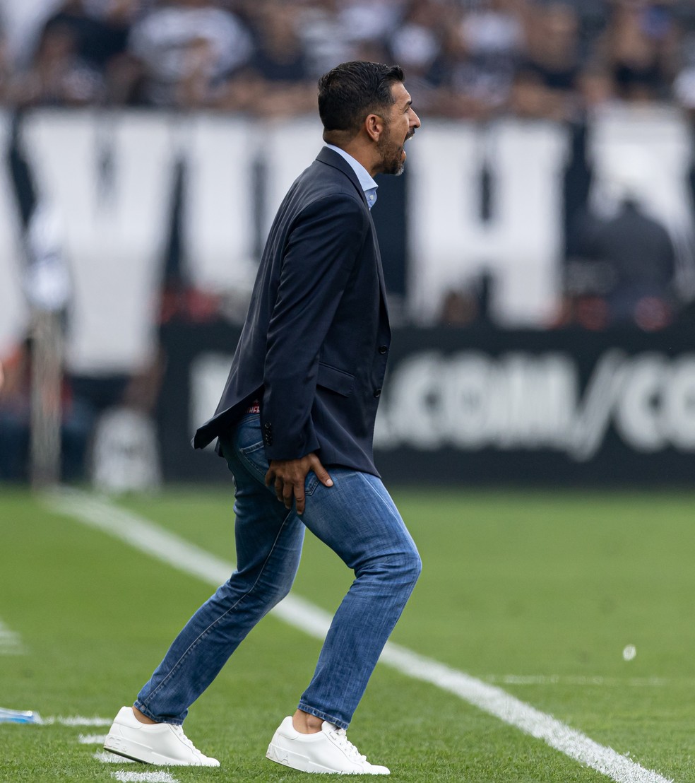 Emiliano Díaz, filho e auxiliar de Ramón Díaz no Corinthians — Foto: Rodrigo Coca/Agência Corinthians