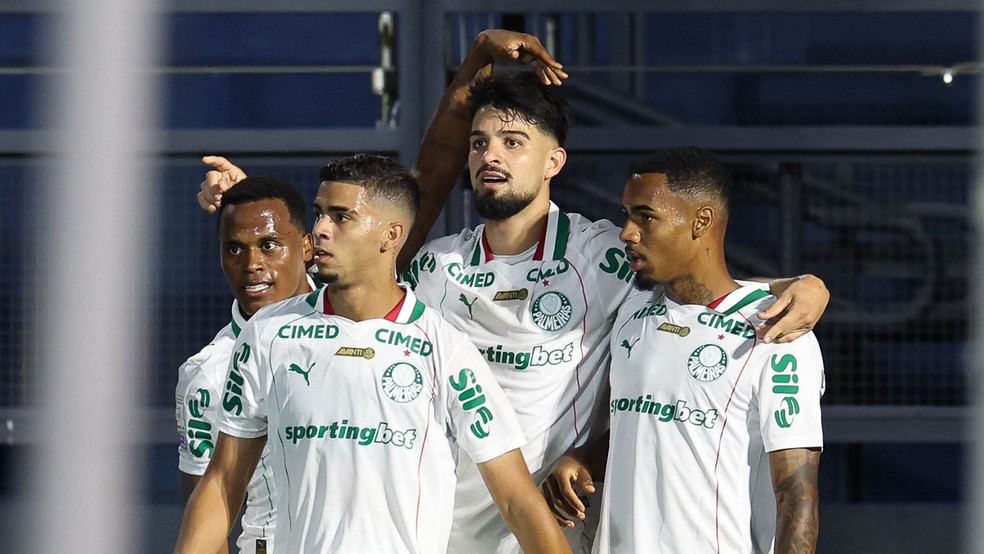 Flaco L�pez comemora gol do Palmeiras contra o Bragantino � Foto: Cesar Greco / Palmeiras