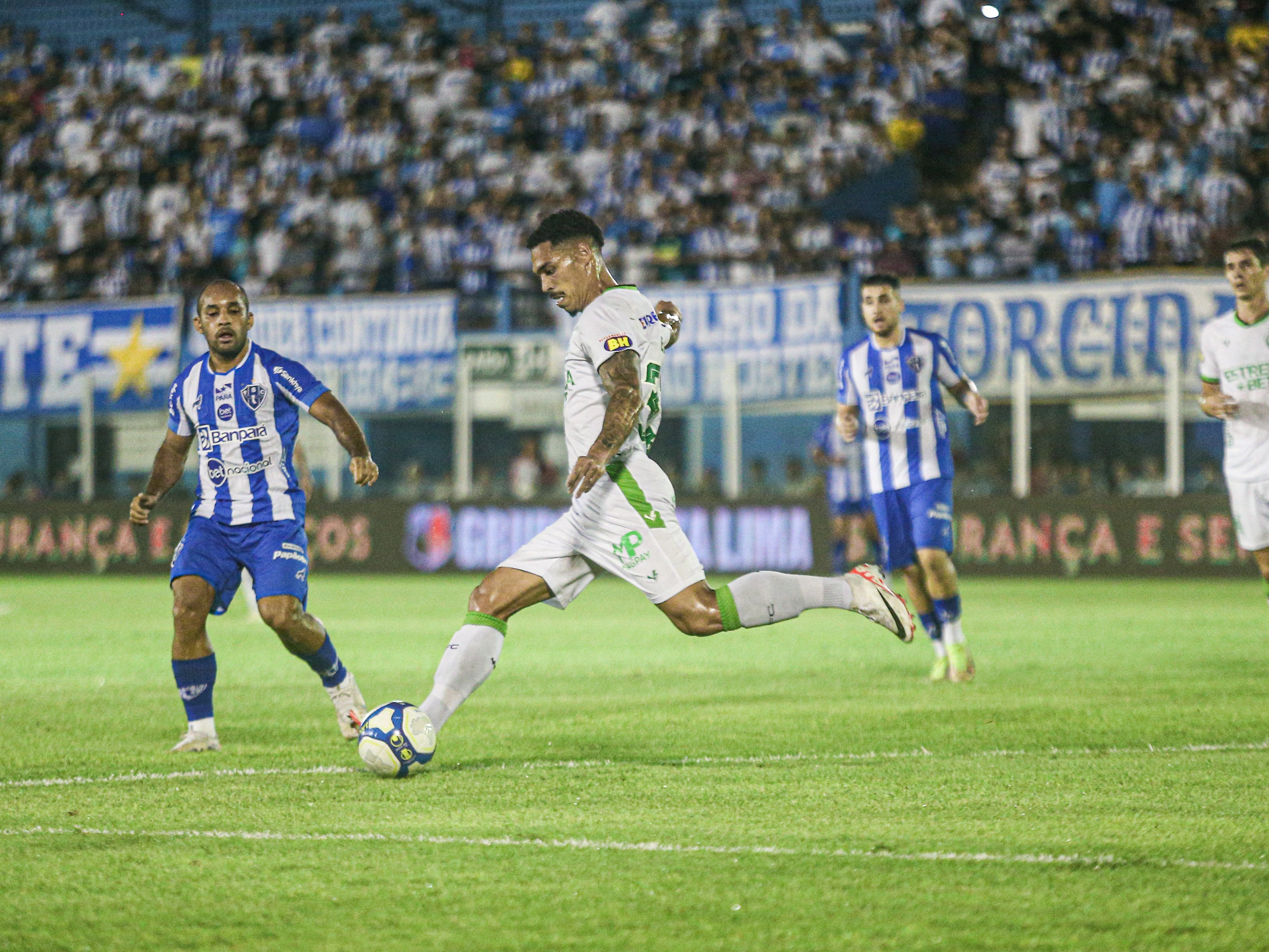 Paysandu defende vantagem no retrospecto contra o América-MG em Belém | Ge