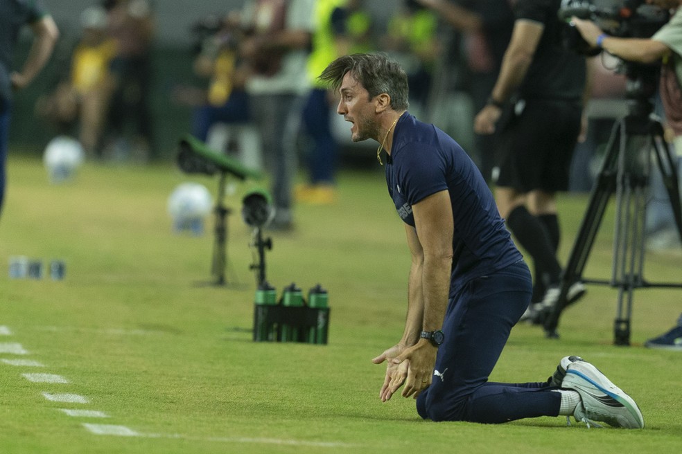 Tricolor empata com sabor amargo antes da estreia na Libertadores