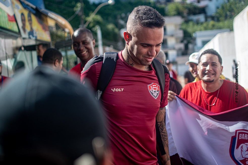 Luan fez apenas seis partidas em menos de três meses atuando pelo Vitória no ano passado  — Foto: Victor Ferreira / EC Vitória