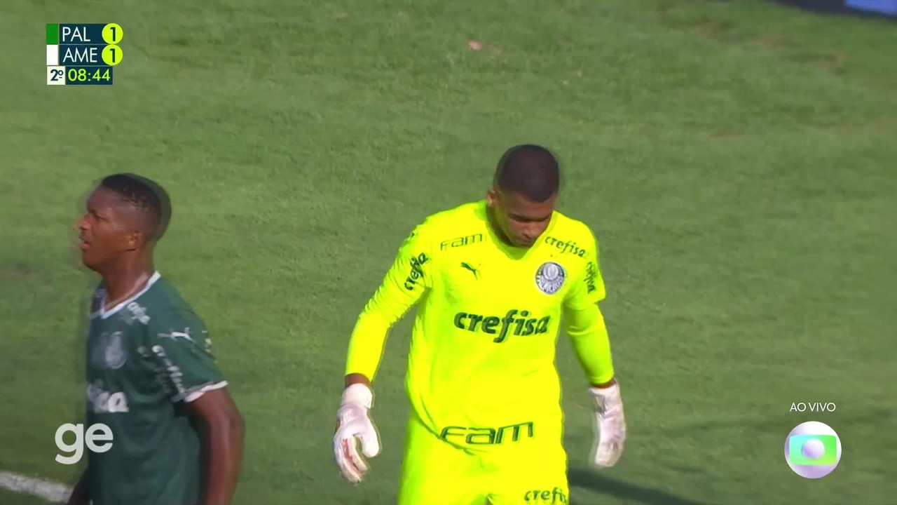 Aos 8 min do 2º tempo - defesablaze qual melhor jogo para ganhar dinheiroAranha do Palmeiras contra o América-MG Sub-20