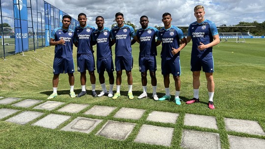 Bahia promove peneiras em busca de talentos em Salvador; veja locais - Foto: (EC Bahia / Divulgação)