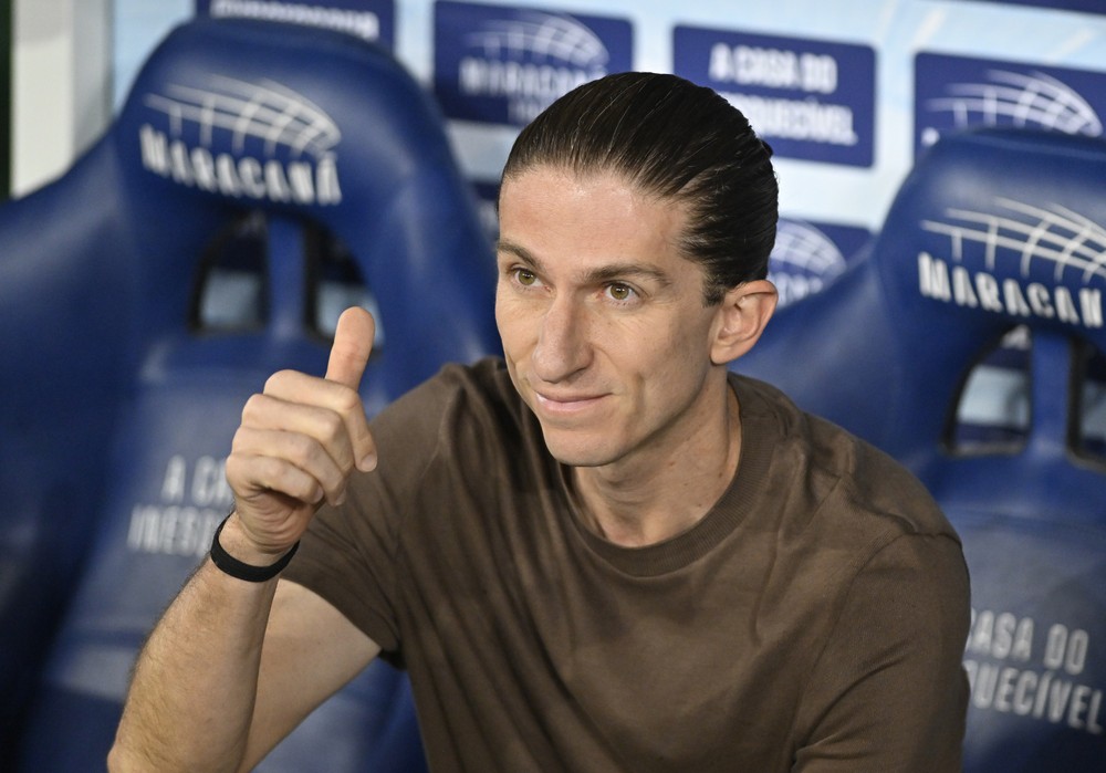 Cruzeiro tem Filipe Luís como principal alvo para substituir Tite