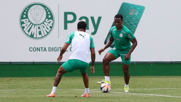 Arias faz seu primeiro treino pelo Palmeiras e fica perto de estreia!