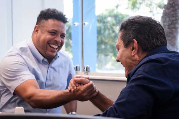 Cruzeiro nombra miembros del comité encargado de analizar la venta de Ronaldo a la SAF |  Viaje de mar