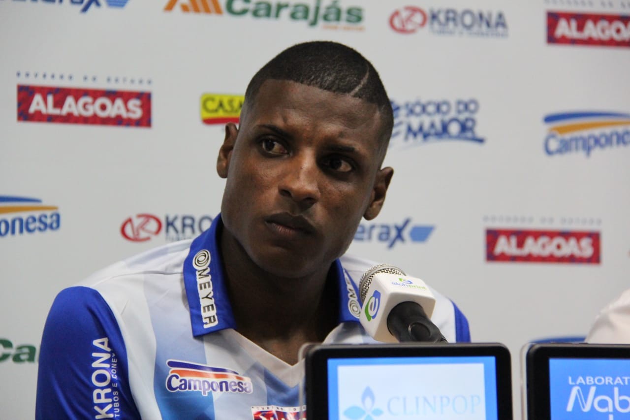 Bruno Ramires fala sobre a posição de volante: 