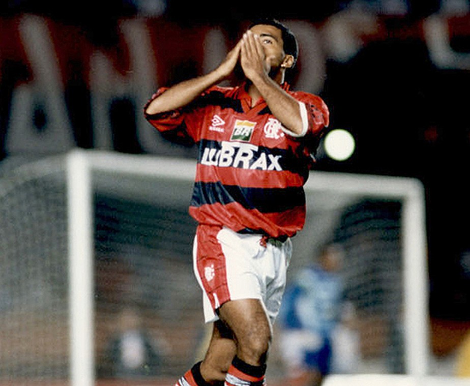 Veja porque ROMÁRIO foi o MELHOR DO MUNDO em 1994 