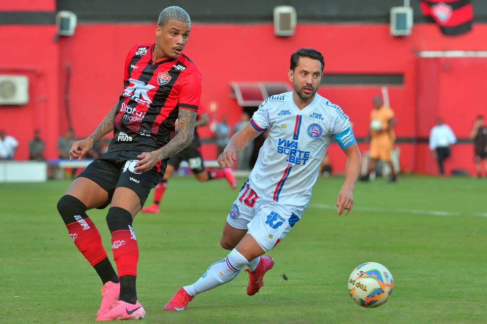 Janderson, Everton Ribeiro, Vitória, Bahia, decisão, final, Campeonato Baiano — Foto: Walmir Cirne/AGIF