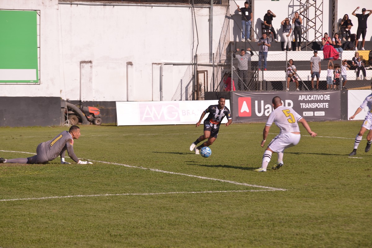 Athletic vence Democrata GV e assume liderança na Série D do Brasileiro