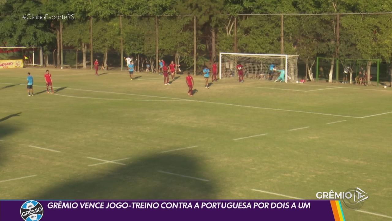 Grêmio vence Portuguesa em jogo-treino com gols de Galdino e JP Galvão
