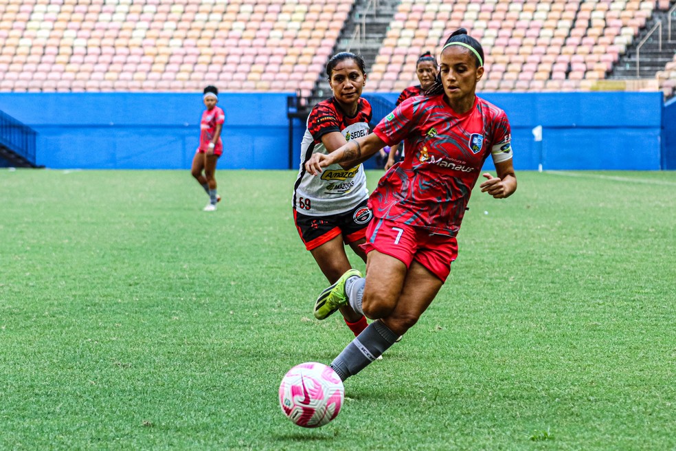 3B e Tarum&atilde; fizeram o segundo jogo da final Amazonense feminino na Arena da Amaz&oacute;nia &mdash; Foto: Jo&aacute;o Normando