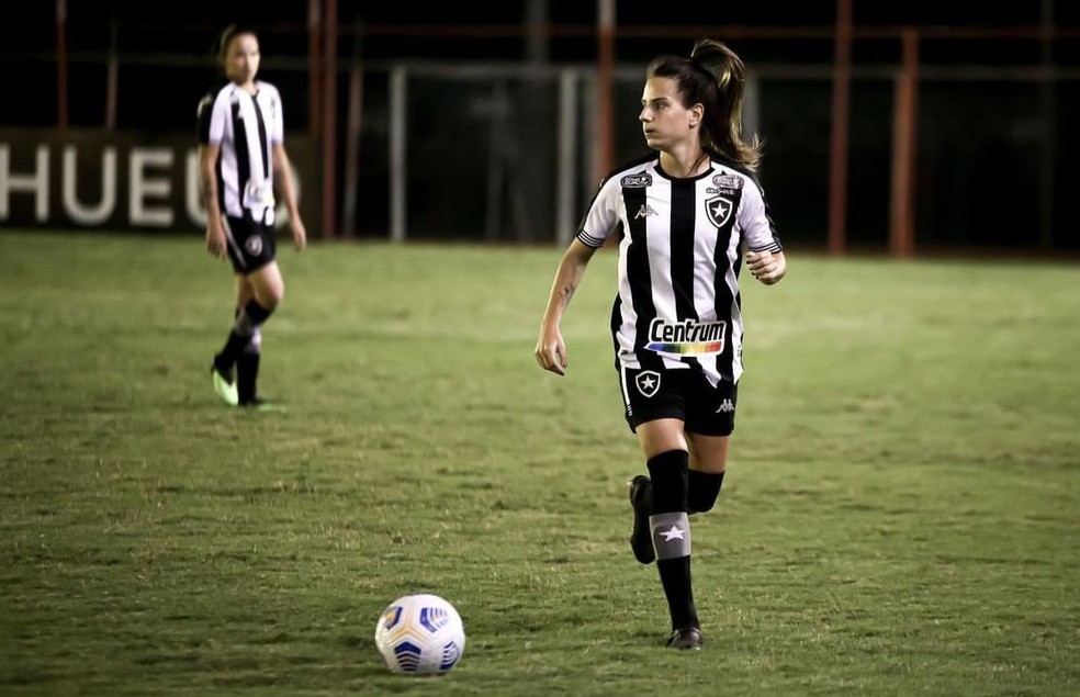 Chai em ação pelo Botafogo  — Foto: Reprodução