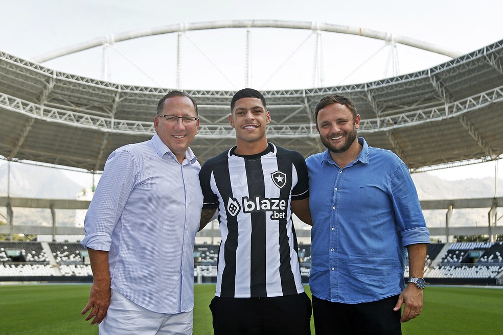 Venda de Dória do Botafogo para o Olympique de Marselha para na Justiça -  FogãoNET