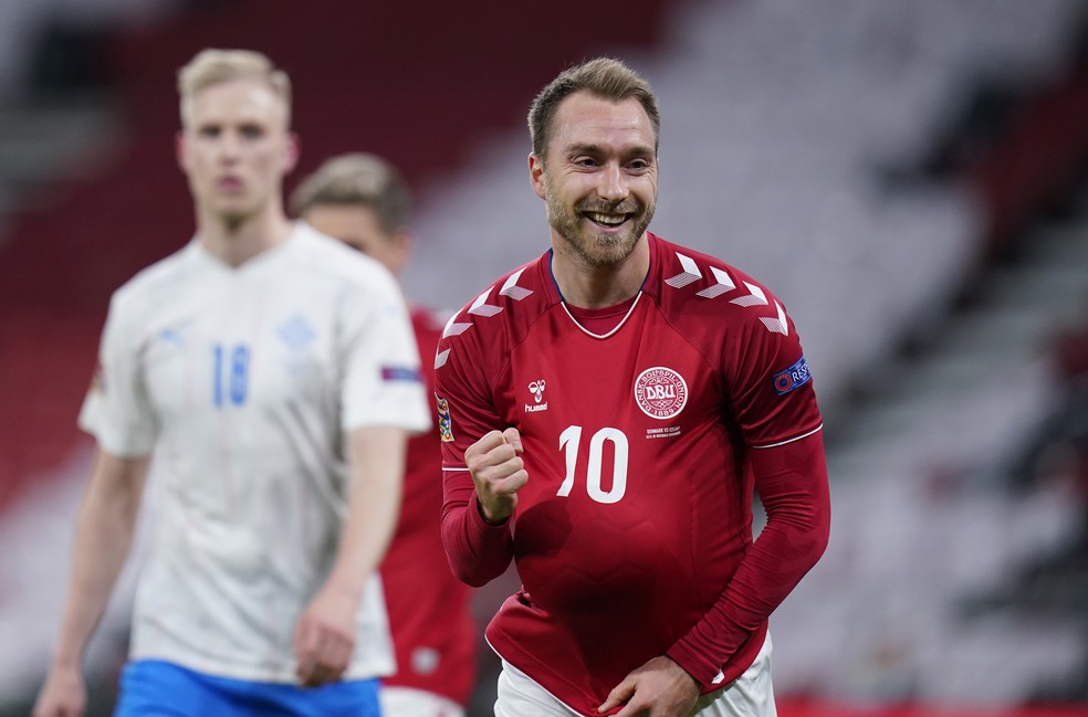 Atletas ameaçam greve, e times da Dinamarca podem jogar Champions