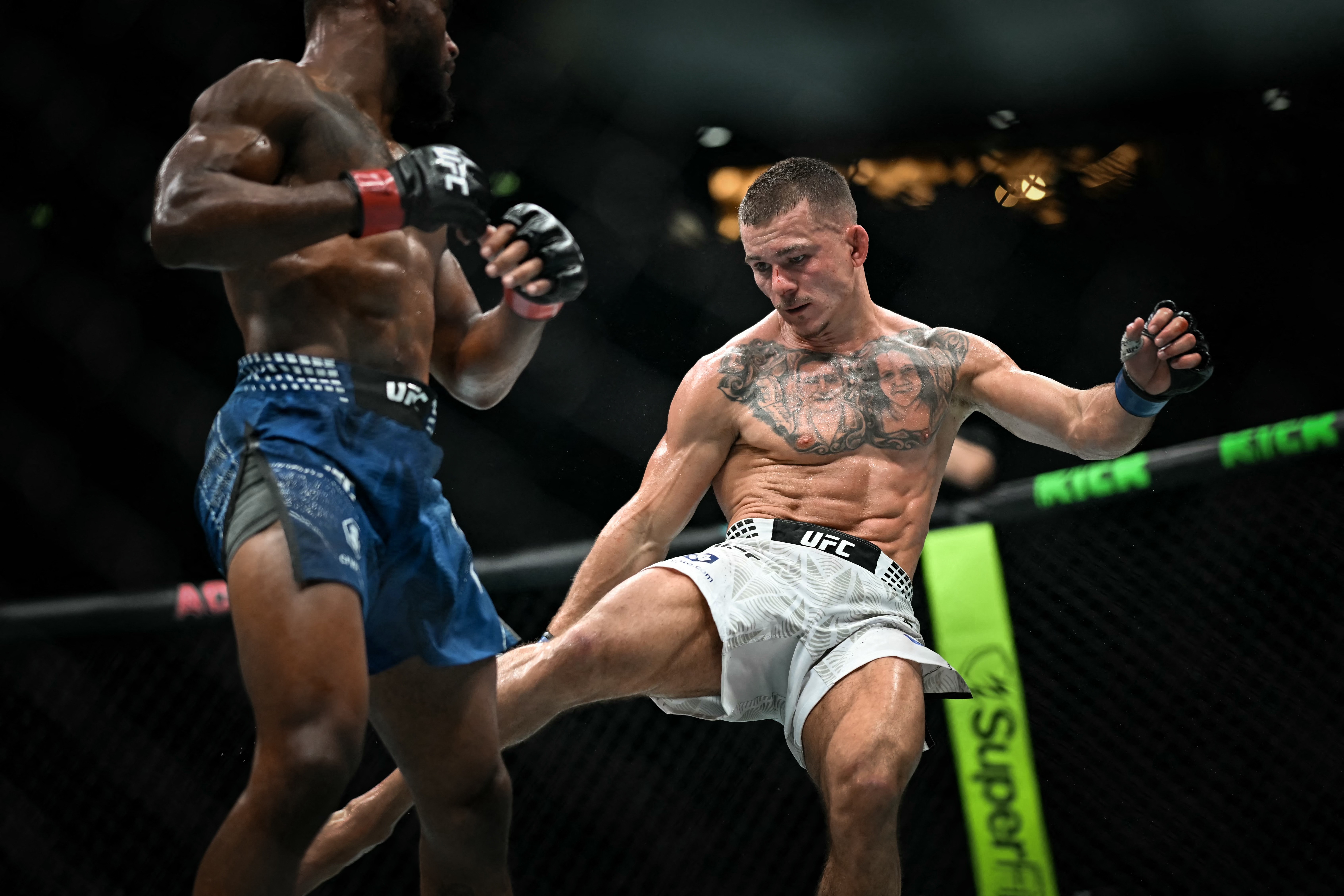 UFC: Felipe Lima vence em Paris; Luís Felipe Dias é nocauteado