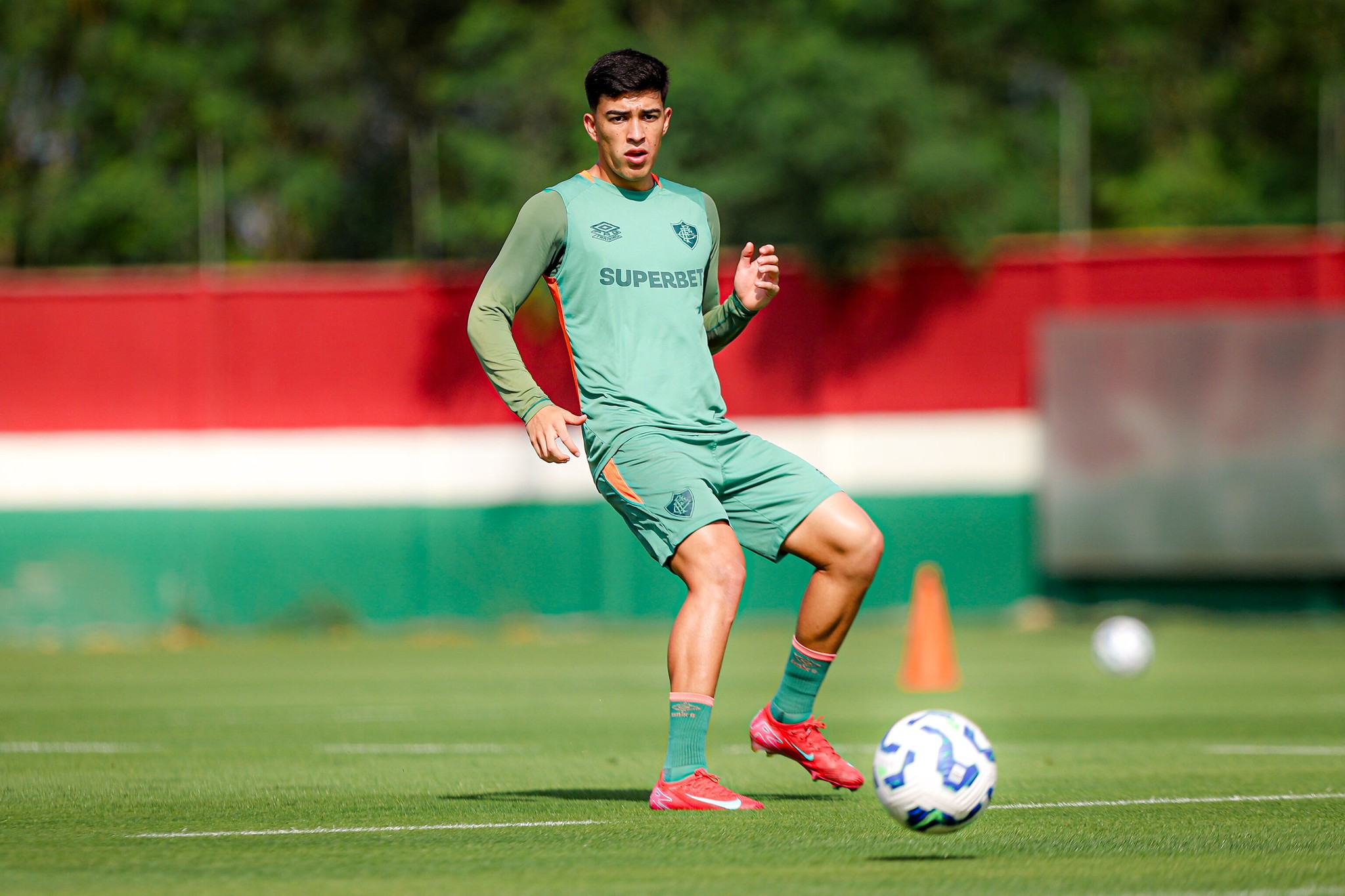 Cadê Lezcano e Lavega? Renato explica sumiço da dupla no Fluminense mesmo sem Ganso e Arias