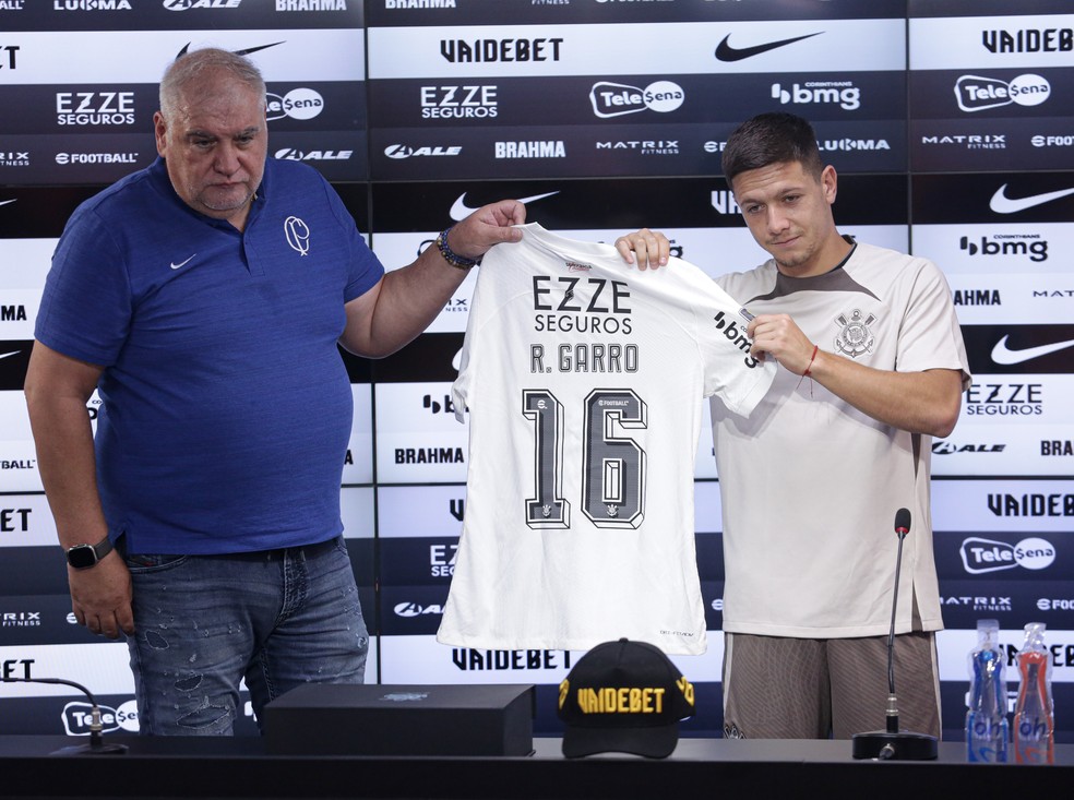 Rodrigo Garro na apresentao no Corinthians  Foto: Rodrigo Coca/Agncia Corinthians