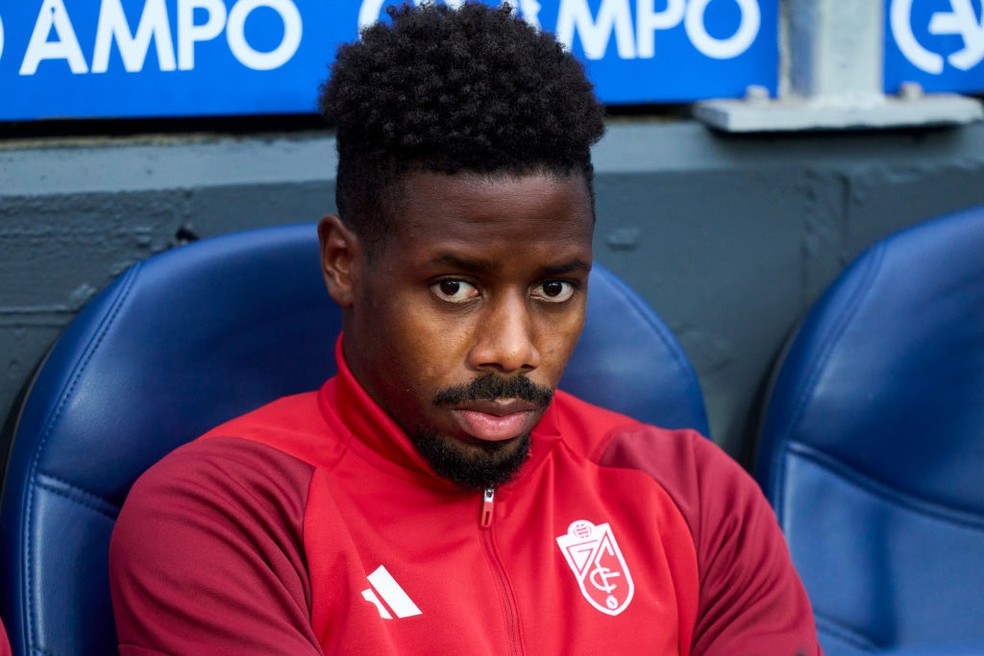 Wilson Manafá pelo Granada — Foto: Juan Manuel Serrano Arce/Getty Images