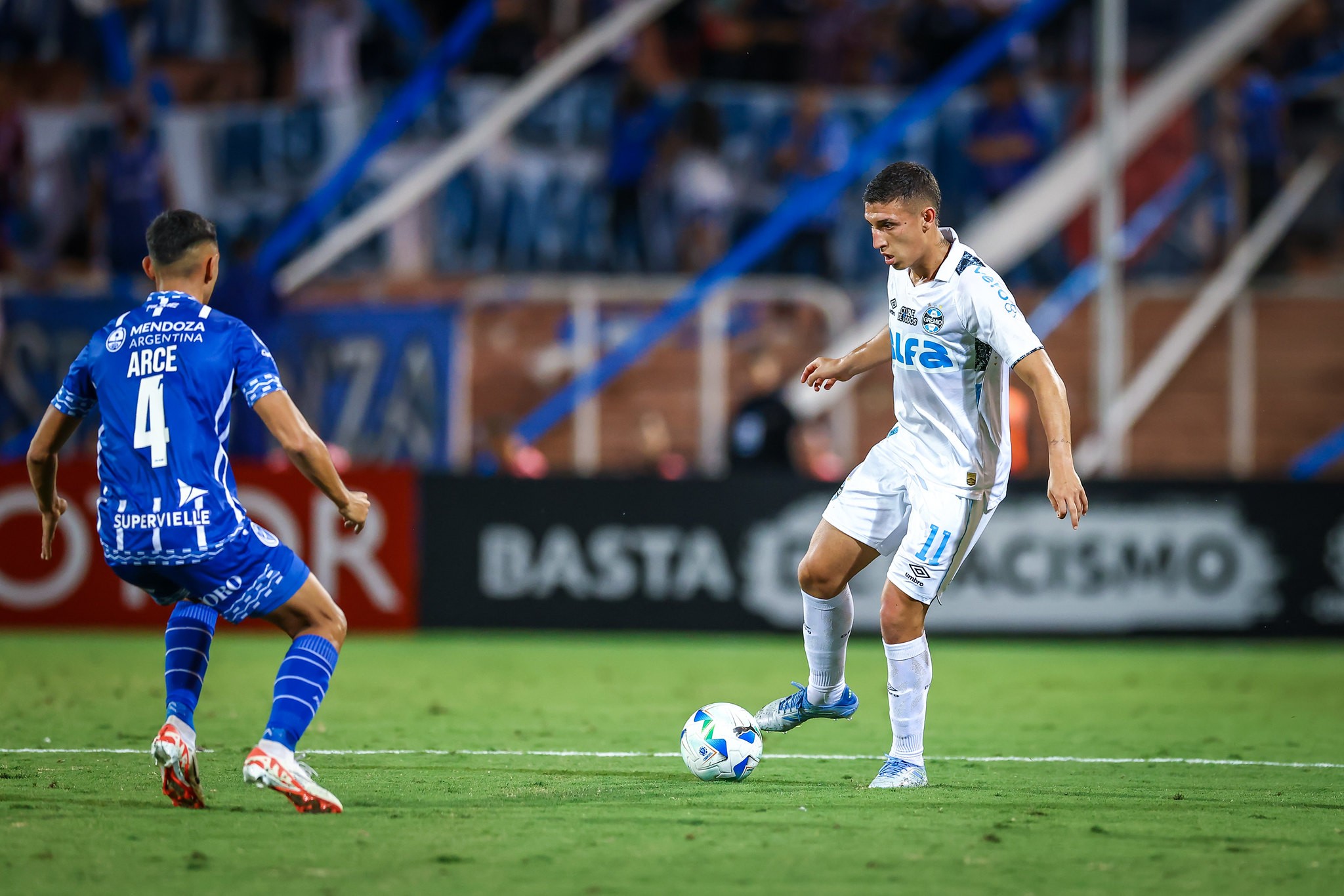 ASSIM NÃO DÁ! Cristaldo e Monsalve estão há 10 jogos sem participarem de gols